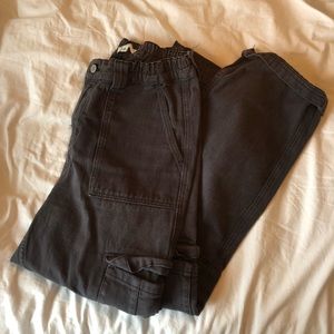 Black PACSUN carpenter/skater jeans. Size M fit a 6/8.
